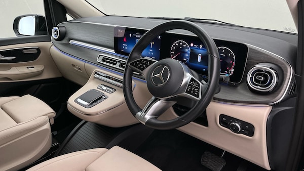 Used Mercedes-Benz V-Class 2024 for sale - 75778093: Photo 5