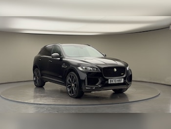 Used Jaguar F-Pace 2020 for sale - 76292340: Photo