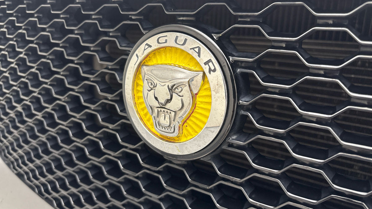 Used Jaguar F-Pace 2020 for sale - 76292340: Photo 24