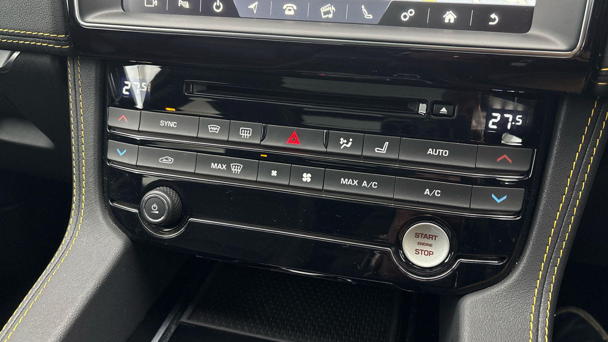 Used Jaguar F-Pace 2020 for sale - 76292340: Photo 25