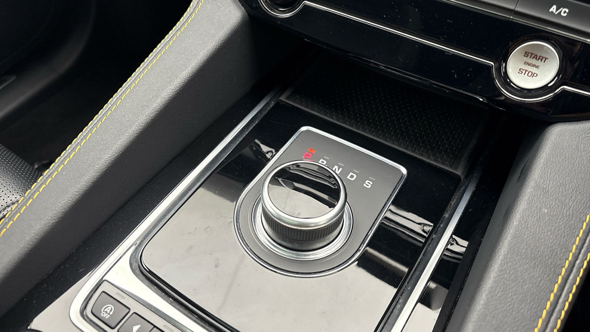 Used Jaguar F-Pace 2020 for sale - 76292340: Photo 26