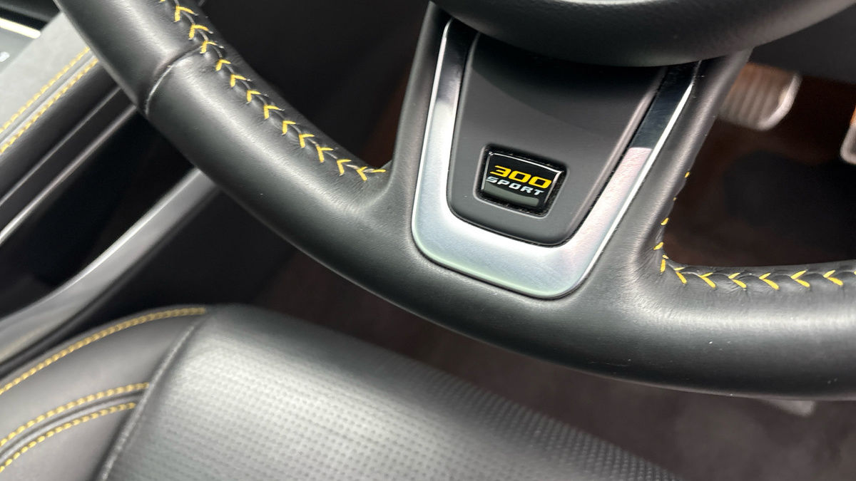 Used Jaguar F-Pace 2020 for sale - 76292340: Photo 27