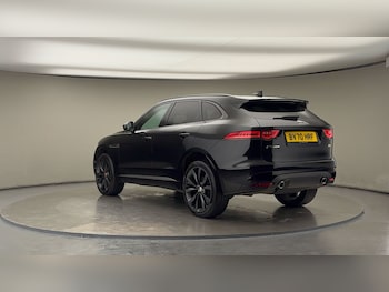 Used Jaguar F-Pace 2020 for sale - 76292340: Photo