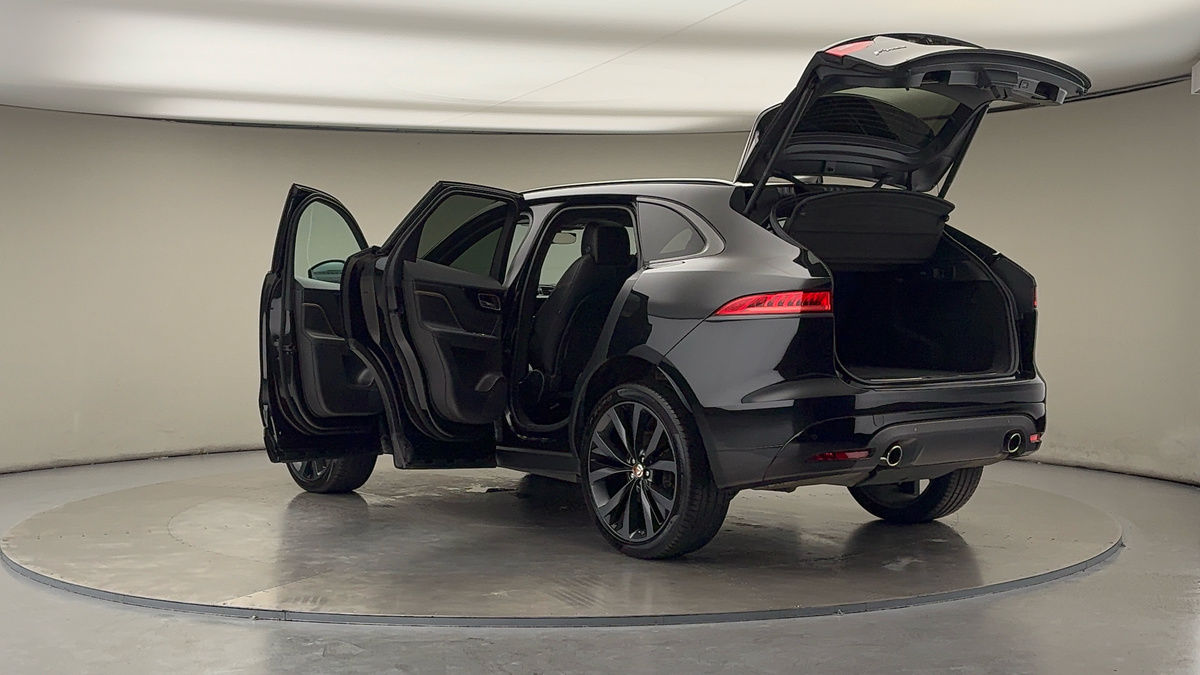 Used Jaguar F-Pace 2020 for sale - 76292340: Photo 47