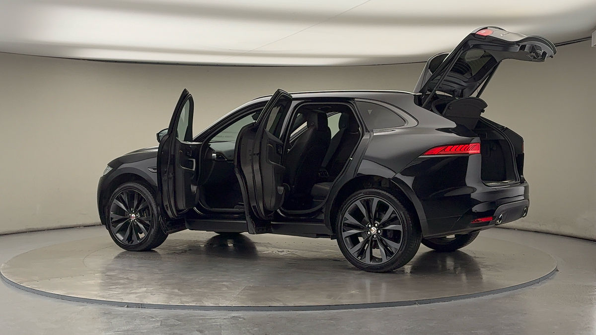 Used Jaguar F-Pace 2020 for sale - 76292340: Photo 49