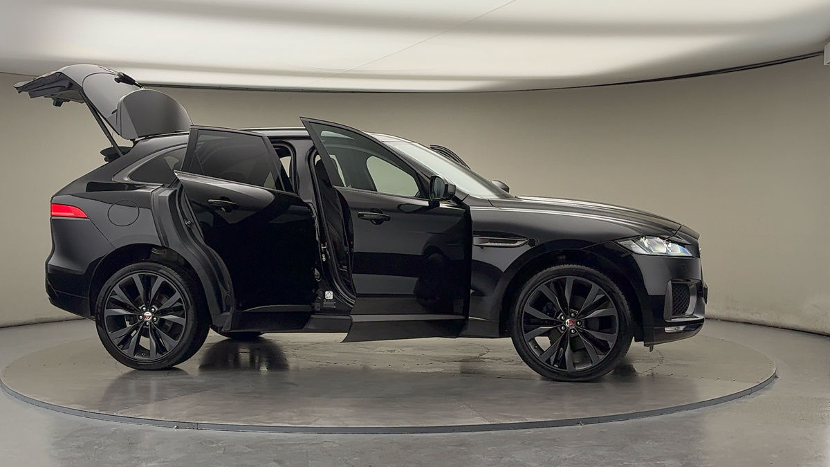 Used Jaguar F-Pace 2020 for sale - 76292340: Photo 59