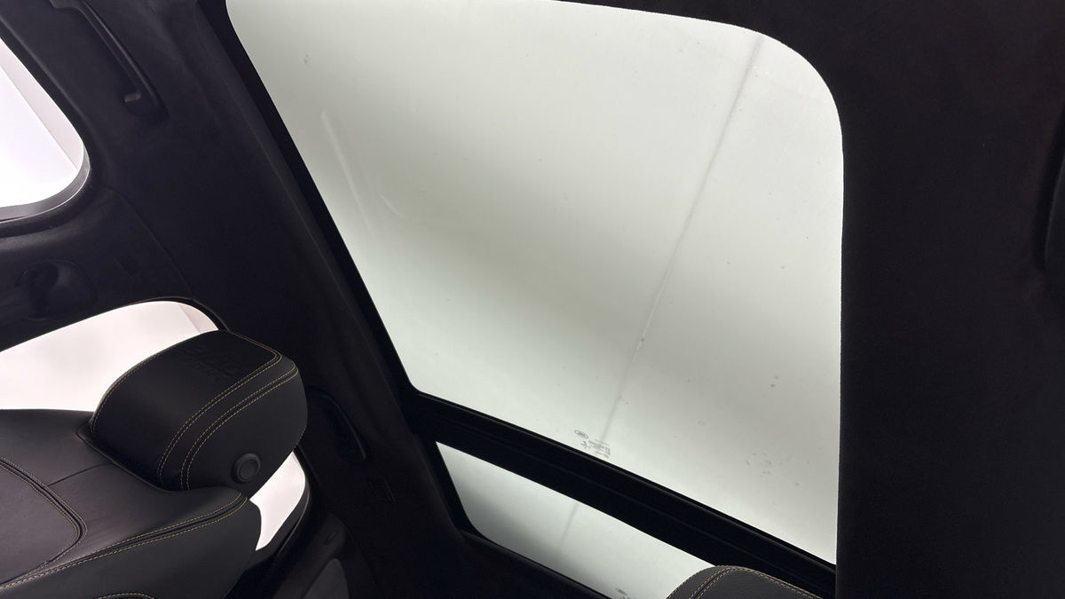 Used Jaguar F-Pace 2020 for sale - 76292340: Photo 6