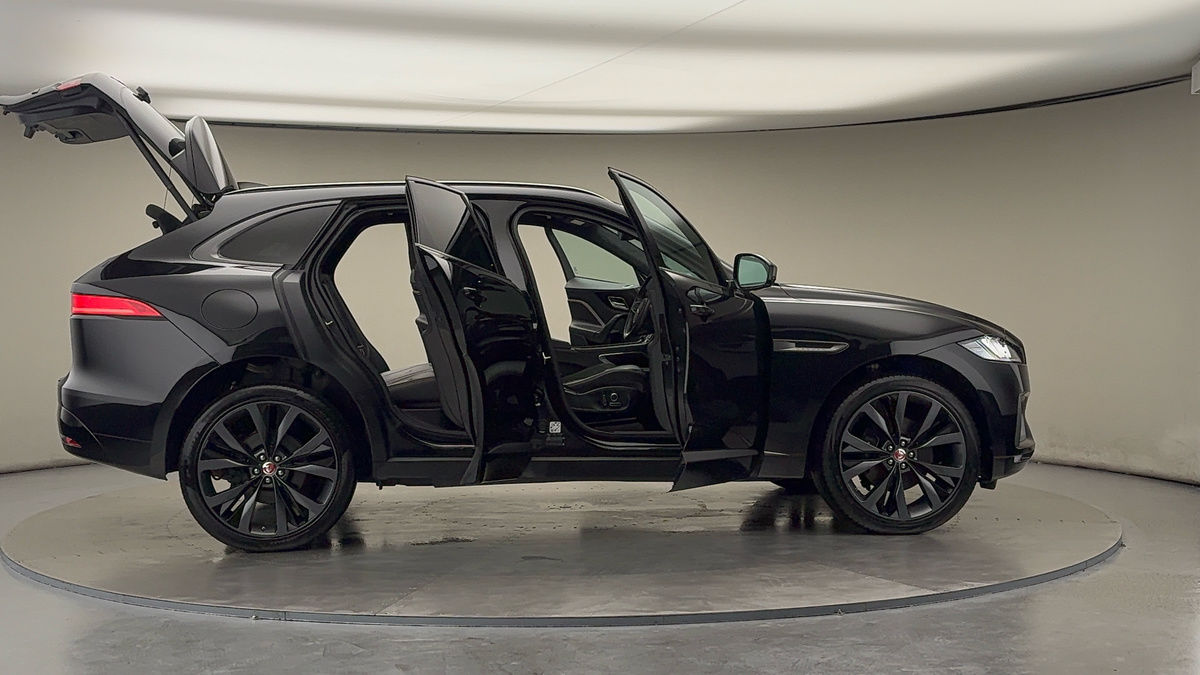 Used Jaguar F-Pace 2020 for sale - 76292340: Photo 60