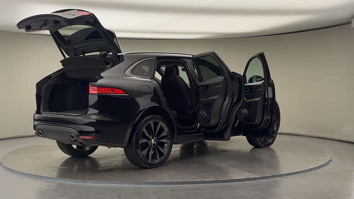 Used Jaguar F-Pace 2020 for sale - 76292340: Photo 62