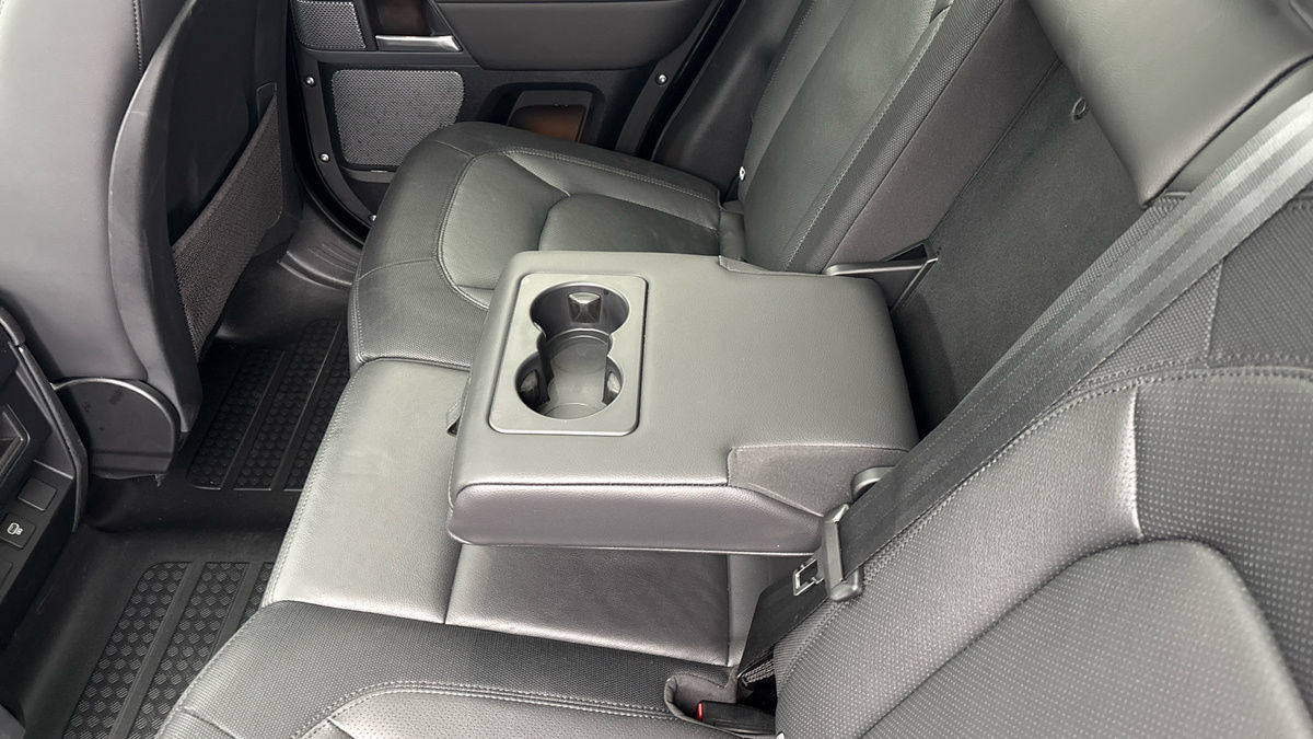 Used Land Rover Defender 110 2024 for sale - 76040259: Photo 17