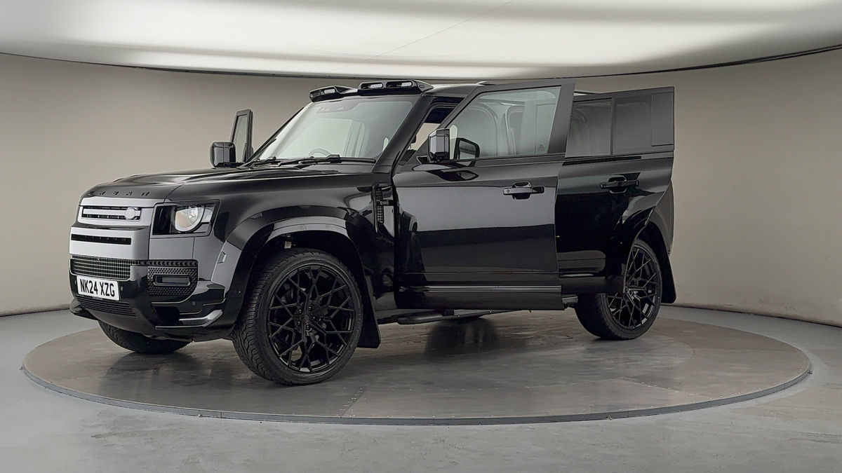 Used Land Rover Defender 110 2024 for sale - 76040259: Photo 42