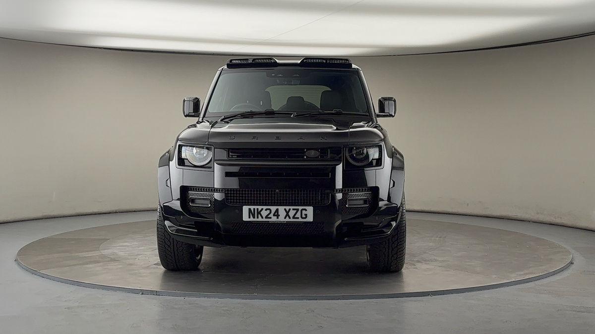 Used Land Rover Defender 110 2024 for sale - 76040259: Photo 5