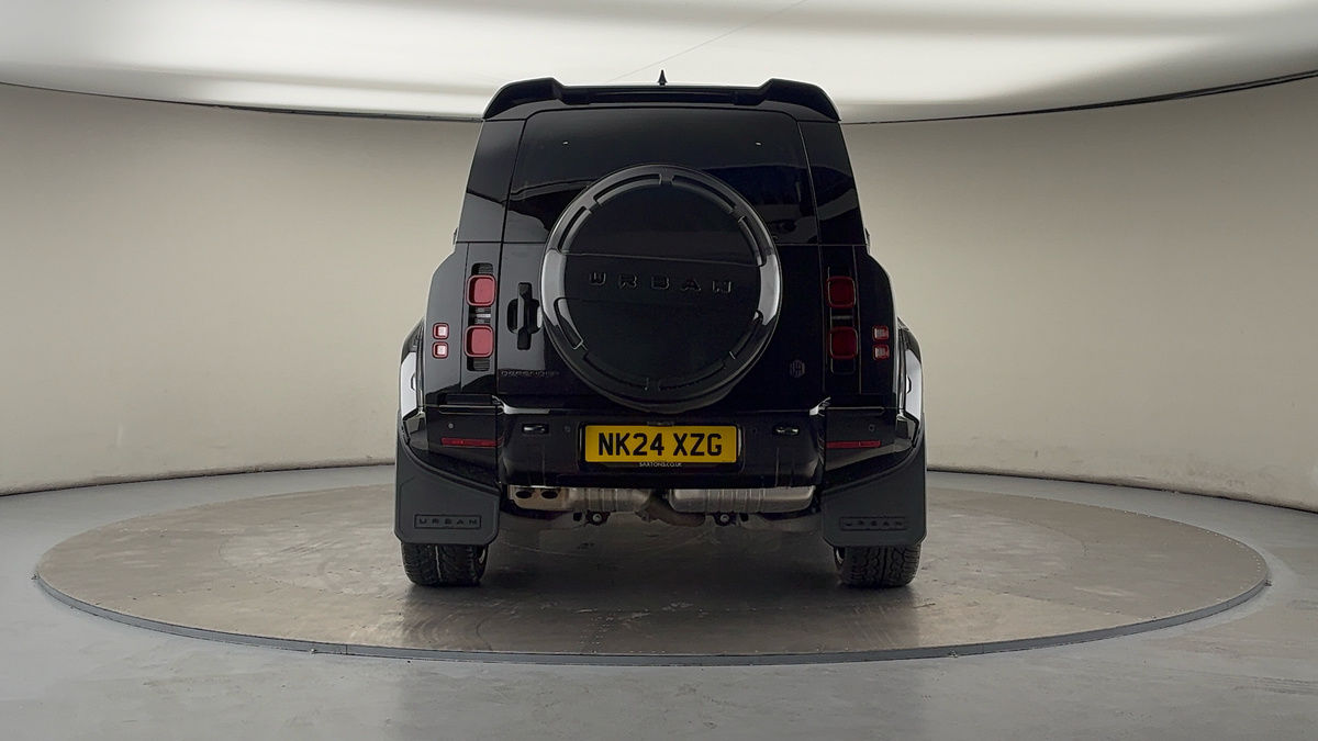 Used Land Rover Defender 110 2024 for sale - 76040259: Photo 7