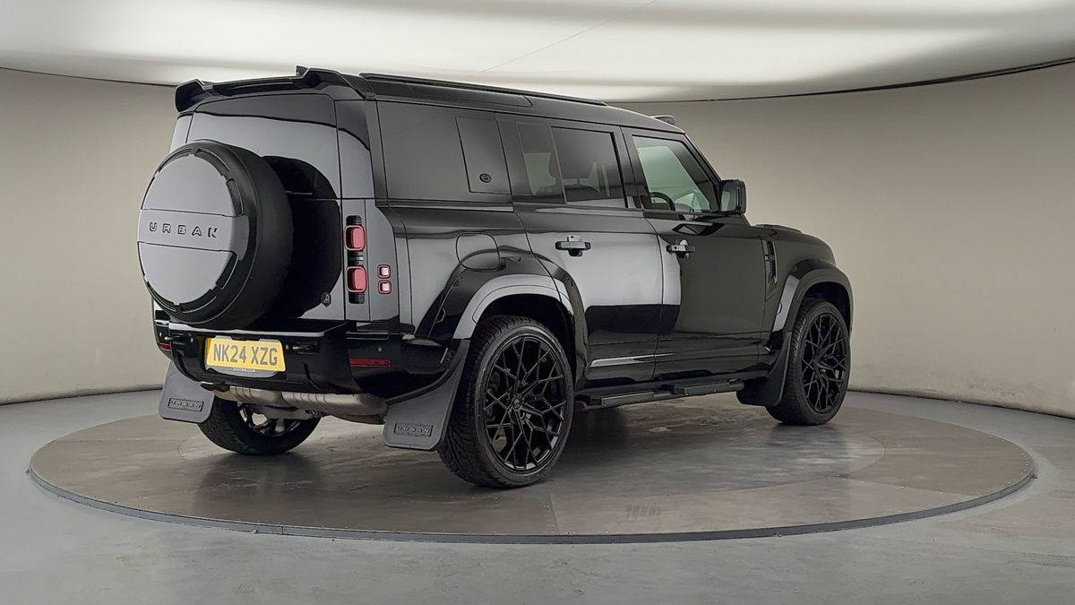 Used Land Rover Defender 110 2024 for sale - 76040259: Photo 83