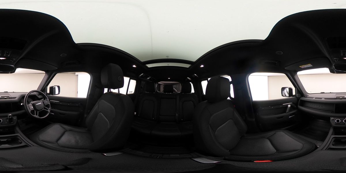 Used Land Rover Defender 110 2024 for sale - 76040259: Photo 93