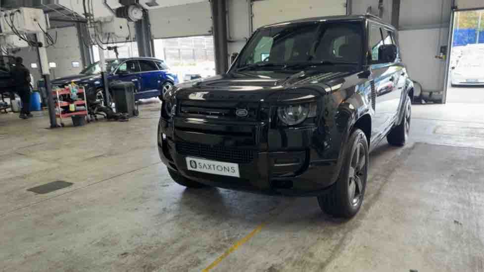 Used Land Rover Defender 110 2024 for sale - 76040259: Photo 97