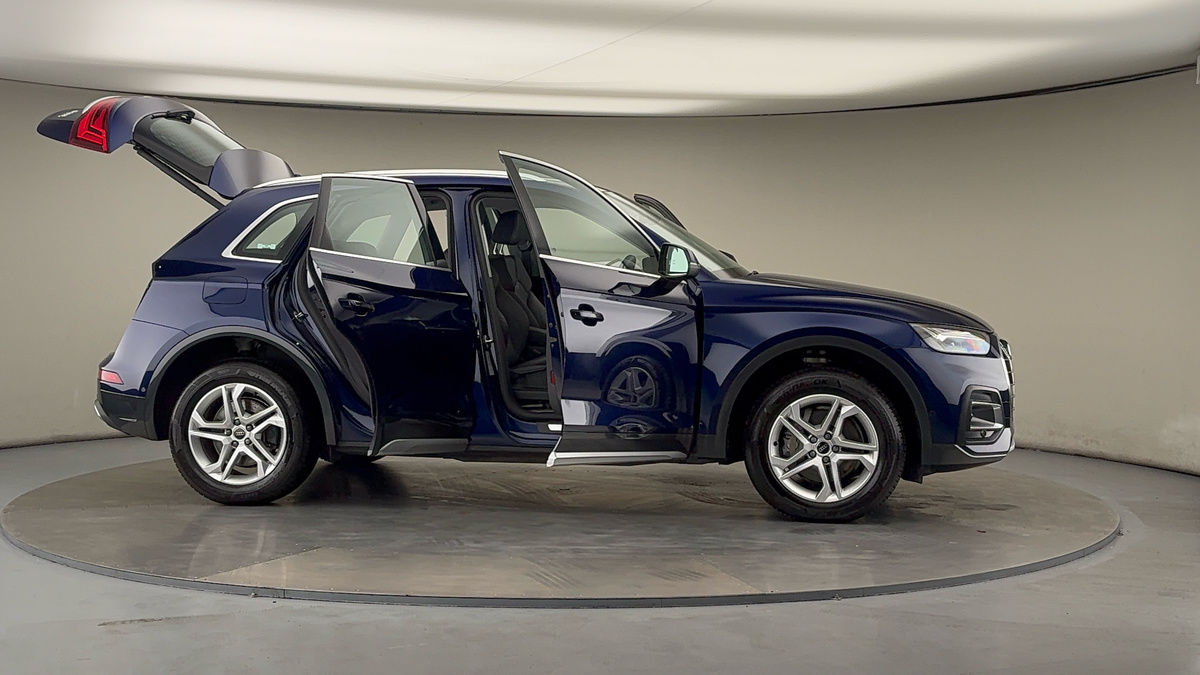 Used Audi Q5 2022 for sale - 76010595: Photo 55