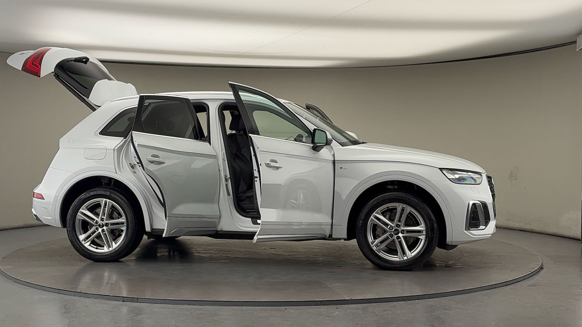 Used Audi Q5 2023 for sale - 77129251: Photo 55