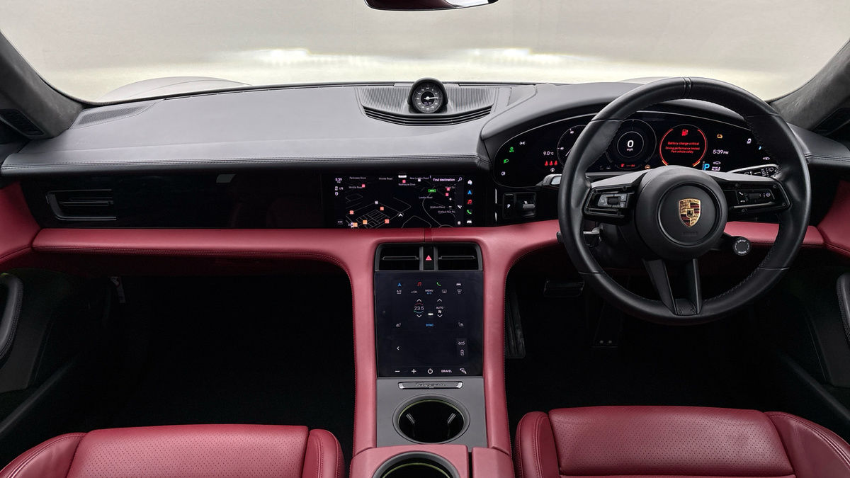 Used Porsche Taycan 2023 for sale - 76821415: Photo 12