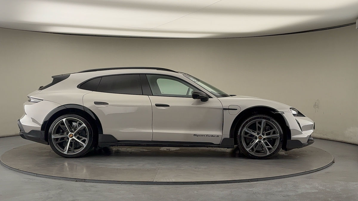 Used Porsche Taycan 2023 for sale - 76821415: Photo 16