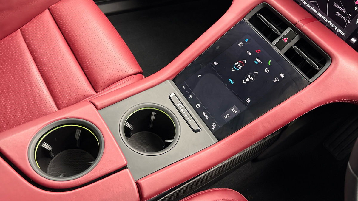 Used Porsche Taycan 2023 for sale - 76821415: Photo 18