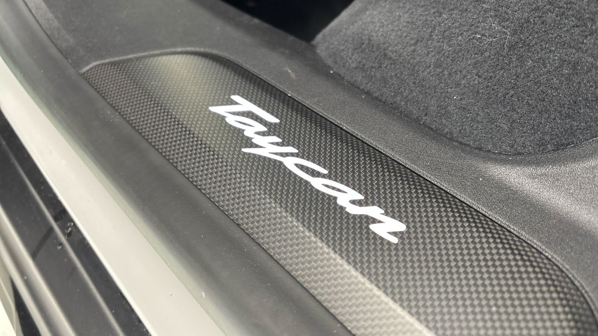 Used Porsche Taycan 2023 for sale - 76821415: Photo 26