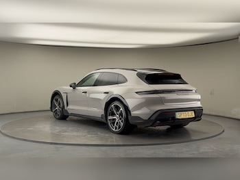 Used Porsche Taycan 2023 for sale - 76821415: Photo