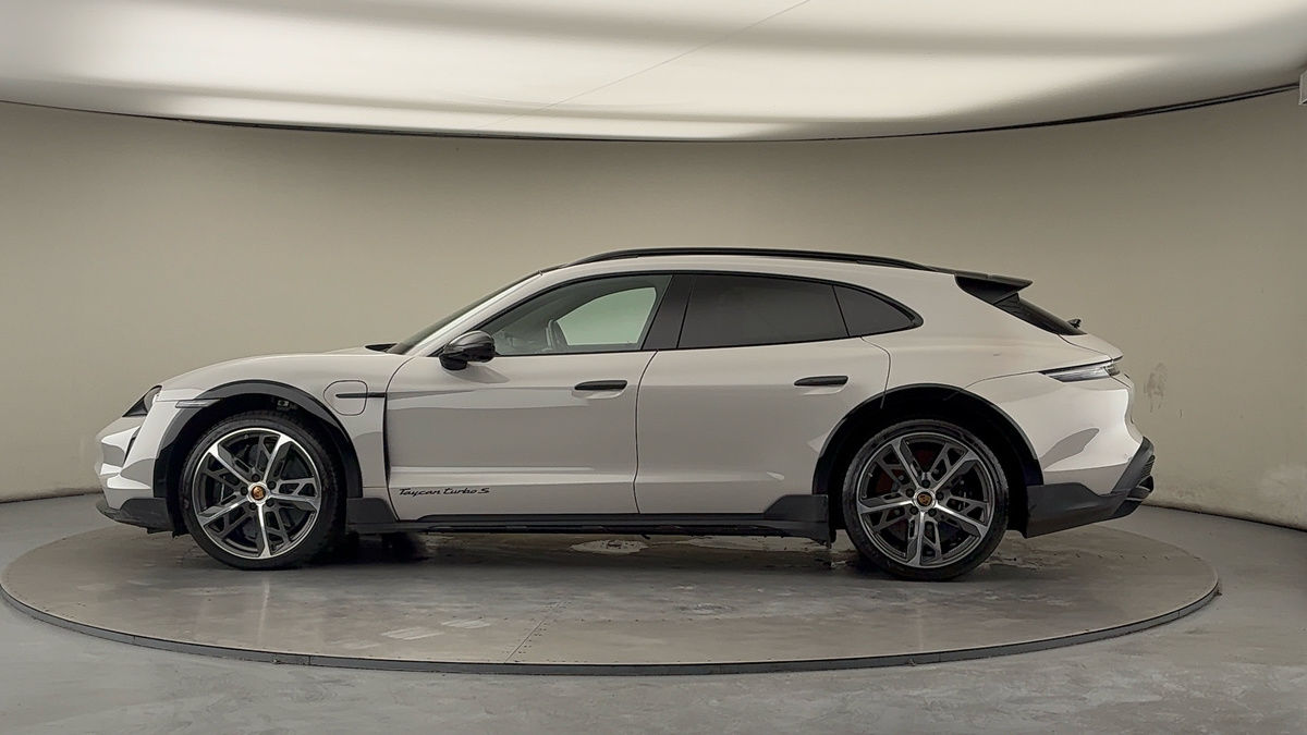 Used Porsche Taycan 2023 for sale - 76821415: Photo 32