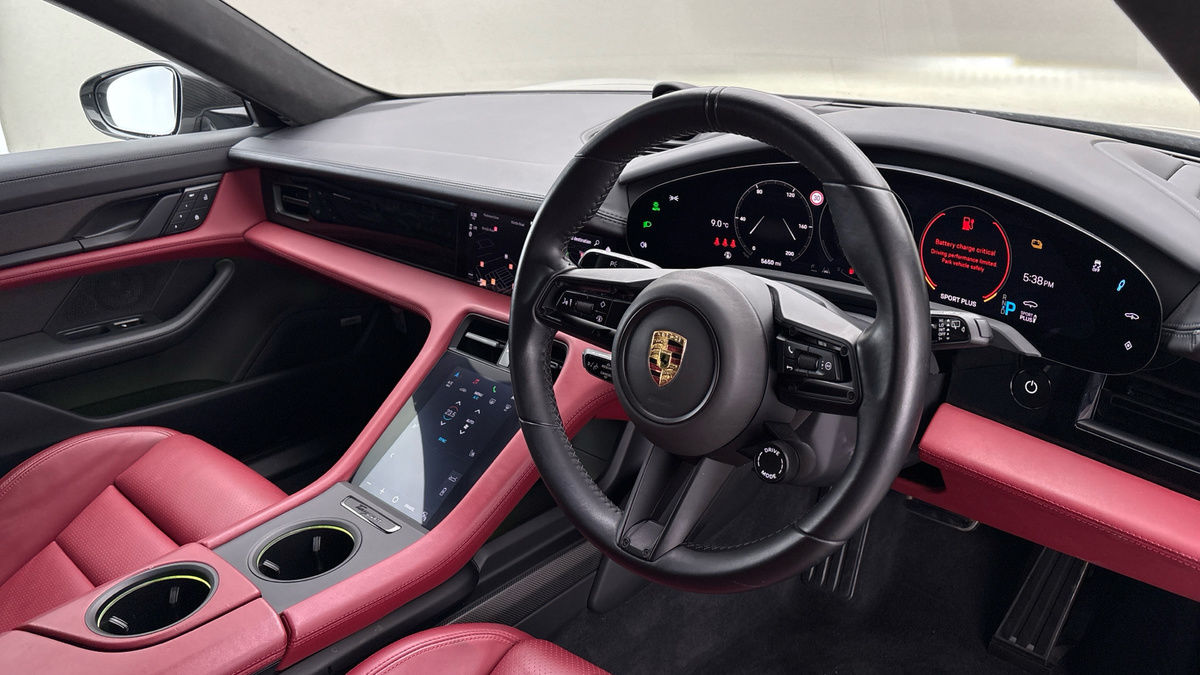 Used Porsche Taycan 2023 for sale - 76821415: Photo 5