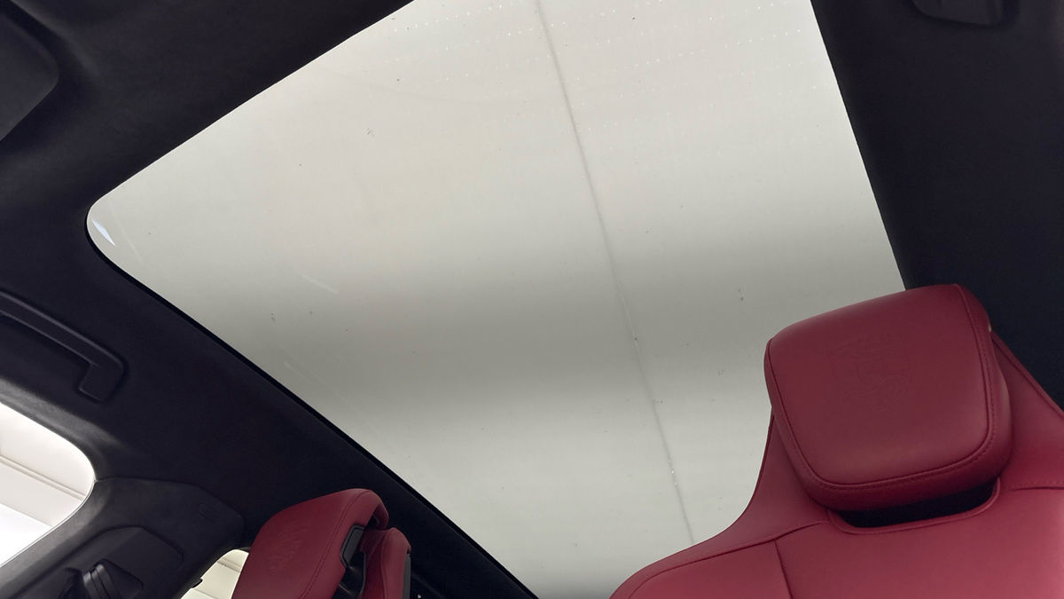 Used Porsche Taycan 2023 for sale - 76821415: Photo 6