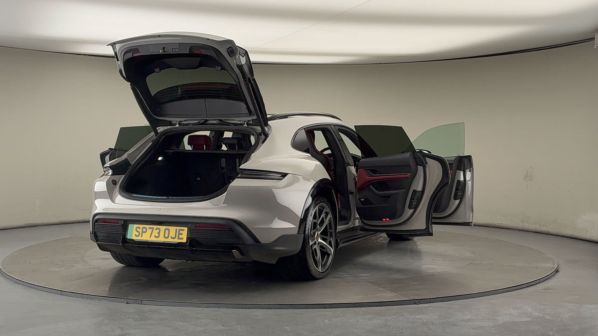 Used Porsche Taycan 2023 for sale - 76821415: Photo 64