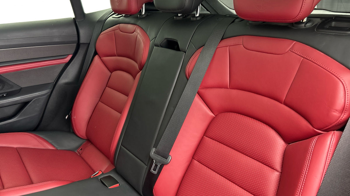 Used Porsche Taycan 2023 for sale - 76821415: Photo 8