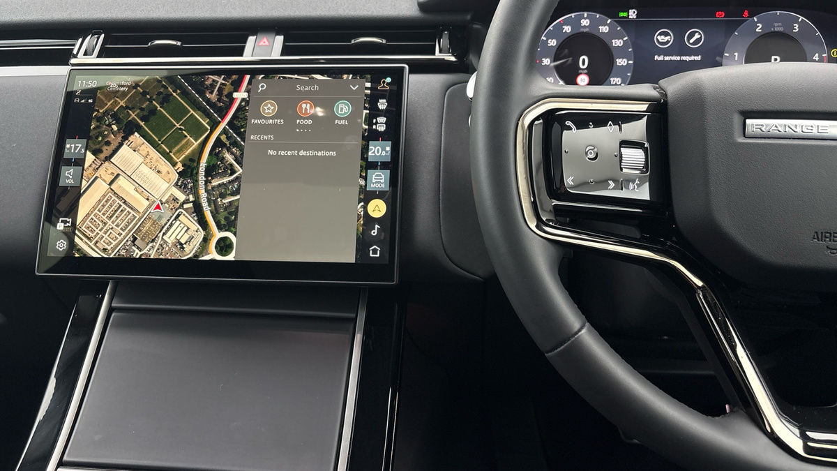 Used Land Rover Range Rover Velar 2024 for sale - 76368743: Photo 13