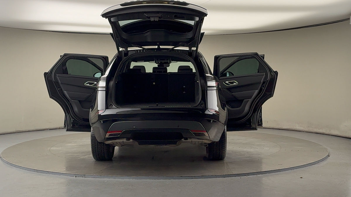 Used Land Rover Range Rover Velar 2024 for sale - 76368743: Photo 60