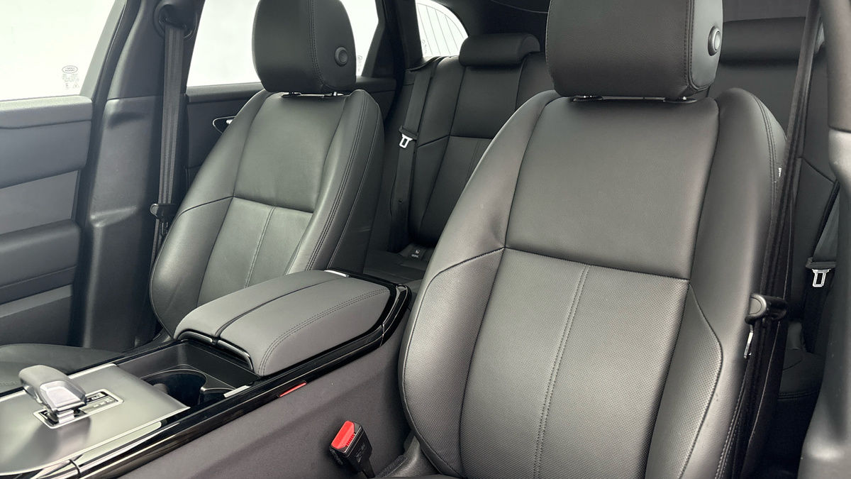 Used Land Rover Range Rover Velar 2024 for sale - 76368743: Photo 7