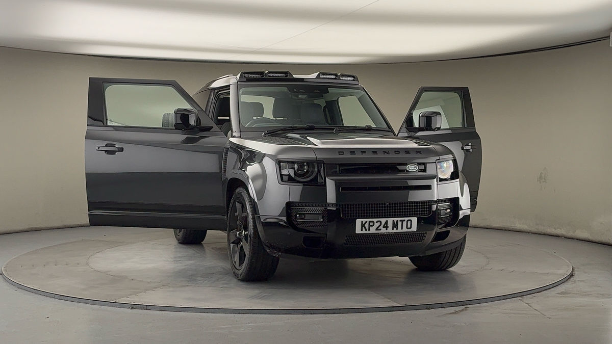 Used Land Rover Defender 2024 for sale - 77494474: Photo 53