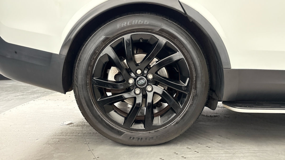 Used Land Rover Discovery 2018 for sale - 76148517: Photo 10