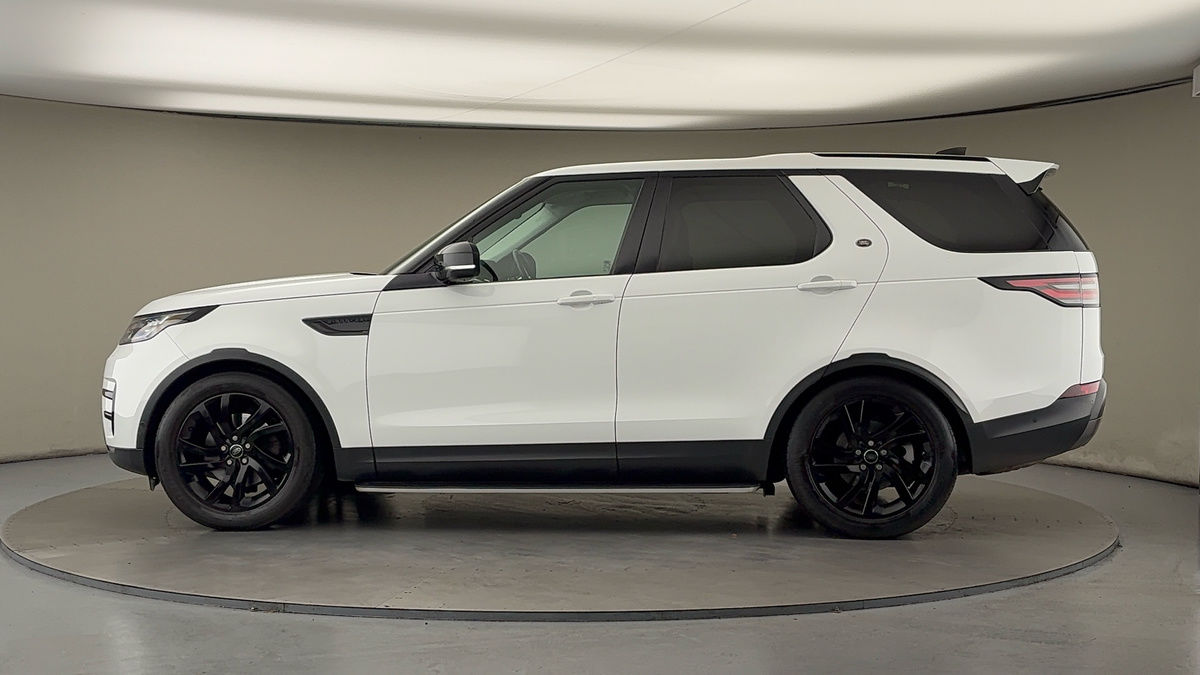 Used Land Rover Discovery 2018 for sale - 76148517: Photo 29