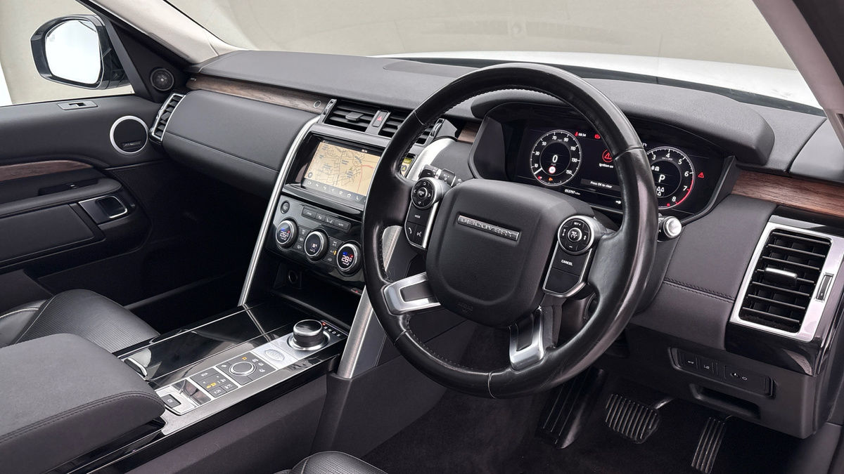 Used Land Rover Discovery 2018 for sale - 76148517: Photo 5