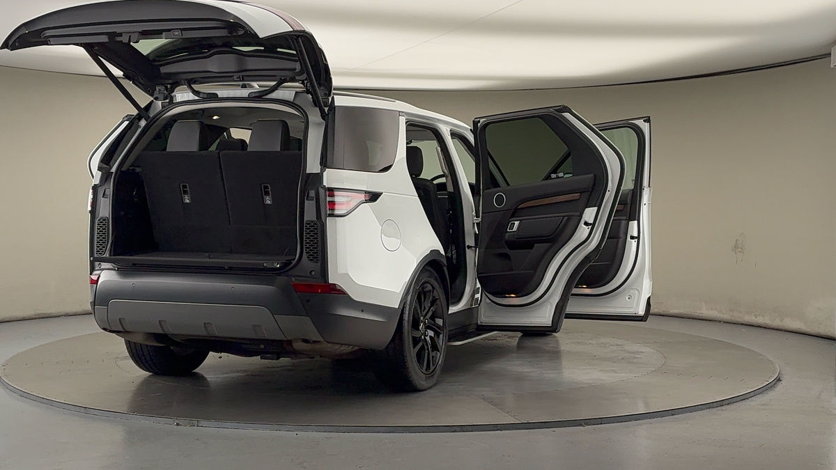 Used Land Rover Discovery 2018 for sale - 76148517: Photo 61