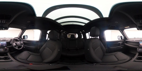 Used Land Rover Defender 110 2025 for sale - 76040258: Photo 49