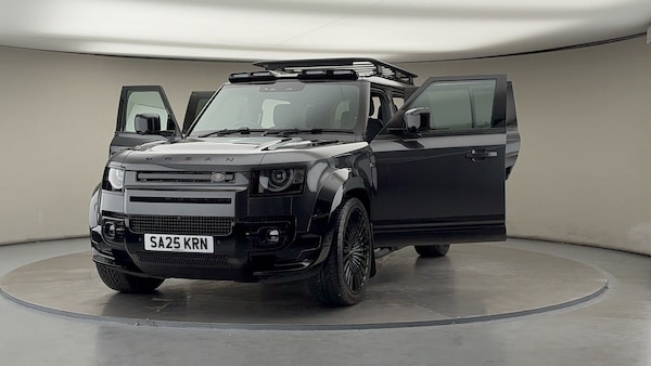 Used Land Rover Defender 110 2025 for sale - 76040258: Photo 55