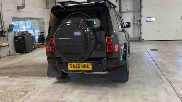 Used Land Rover Defender 110 2025 for sale - 76040258: Photo 70