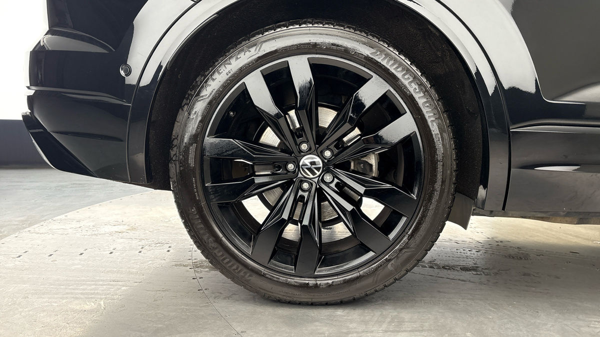 Used Volkswagen Touareg 2023 for sale - 76334532: Photo 10