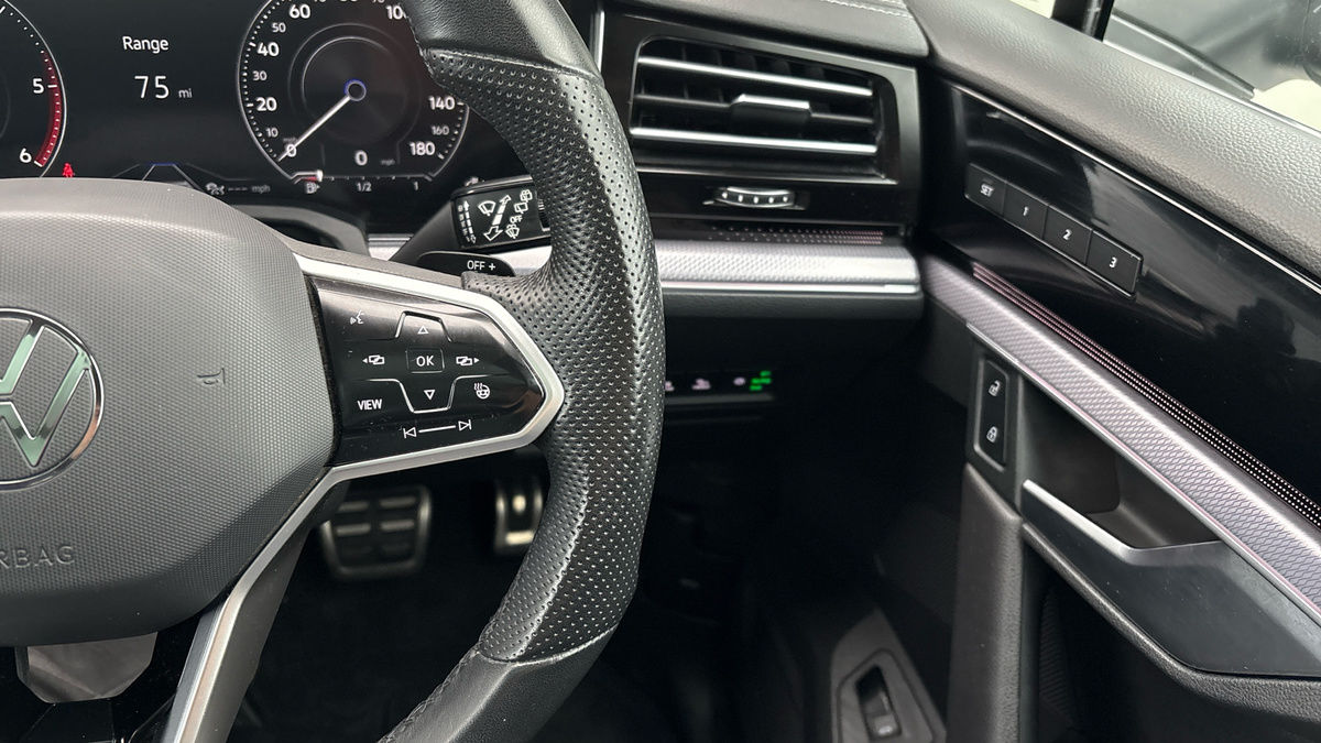 Used Volkswagen Touareg 2023 for sale - 76334532: Photo 14