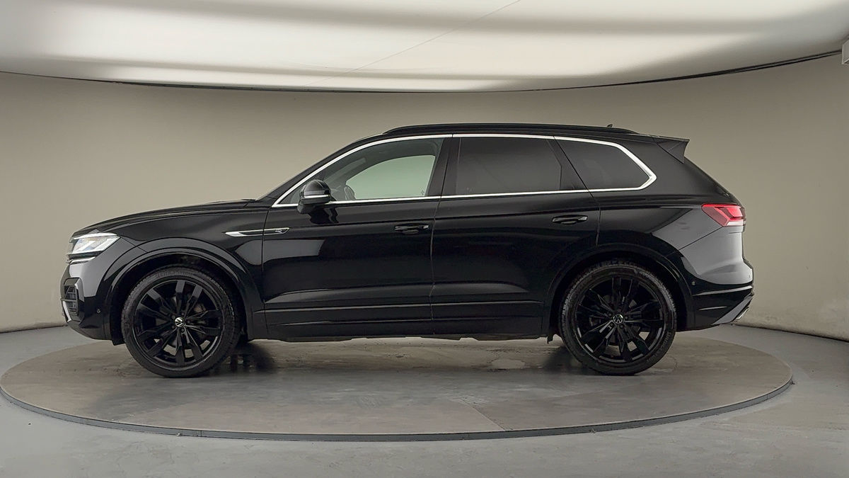 Used Volkswagen Touareg 2023 for sale - 76334532: Photo 15
