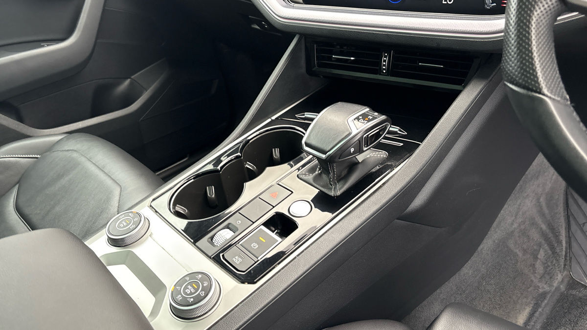 Used Volkswagen Touareg 2023 for sale - 76334532: Photo 18