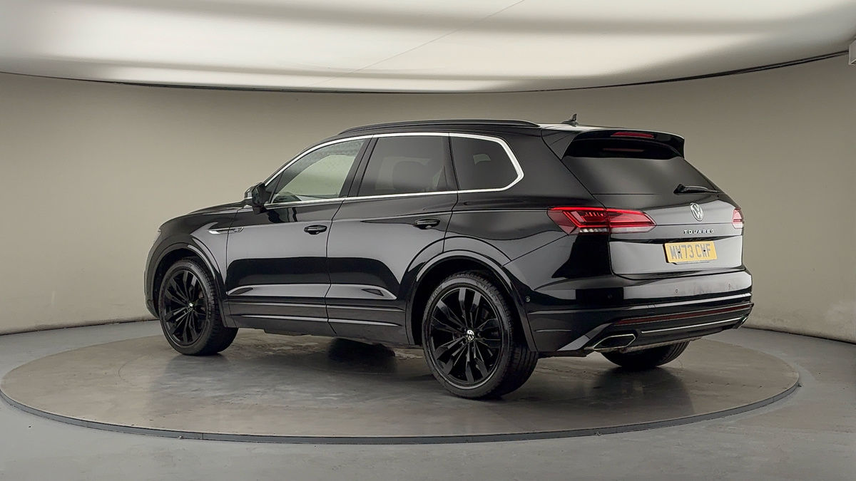 Used Volkswagen Touareg 2023 for sale - 76334532: Photo 26