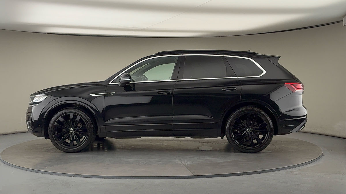Used Volkswagen Touareg 2023 for sale - 76334532: Photo 28