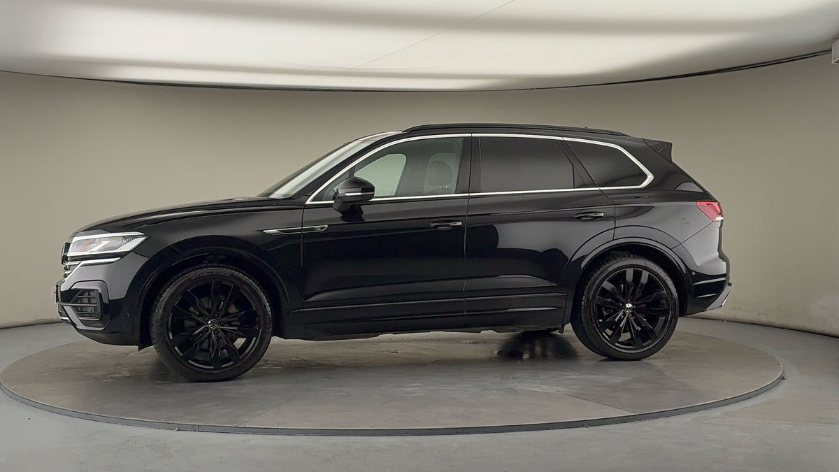 Used Volkswagen Touareg 2023 for sale - 76334532: Photo 29